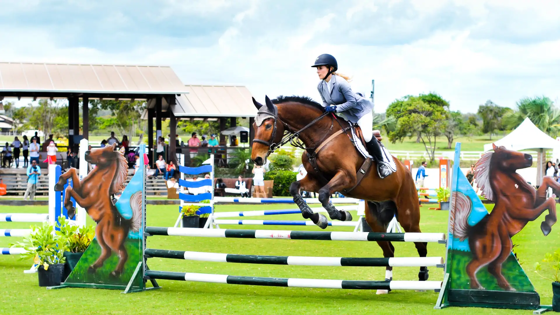 Show jumping competition at Los Establos equestrian center, Cap Cana